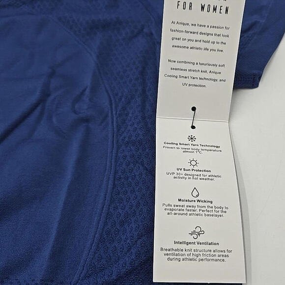 Anique Women's Signature Short Sleeve Riding‎ Equestrian Crew Blueberry L Shirt - Picture 10 of 14